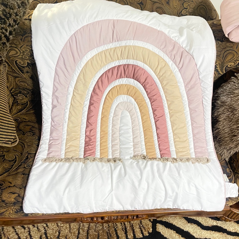 Rainbow Patterned Quilt /Ctib Bedding- White, Pink, Cream, Tan